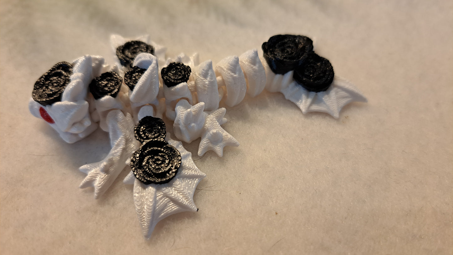 Rosen Drache mit schwarzen Rosen